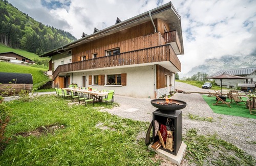 Abondance Appartement | Appartement 'Coeur De Charmy' avec vue sur les montagnes et SPA bien-être