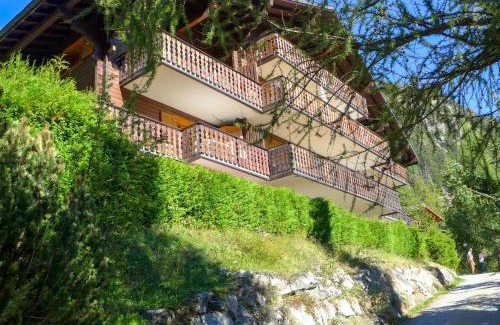 Champex-Lac Appartement | Apartment Colline 8 by Interhome