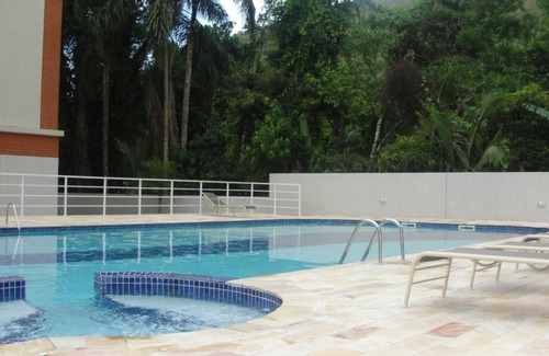 Praia Grande Appartement | APPARTEMENT COMPLET AVEC CLIMATISATION ET WI-FI - PRÓX. À la mer
