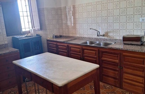 Chiclana de Segura Appartement | Appartement 'Cortijo La Teja' avec vue sur les montagnes, Wi-Fi et climatisation