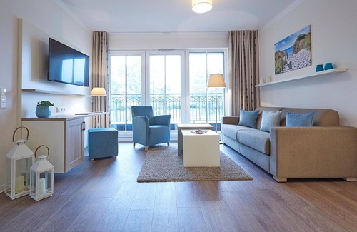Boergerende-Rethwisch Appartement | Apartment in Börgerende with communal pool