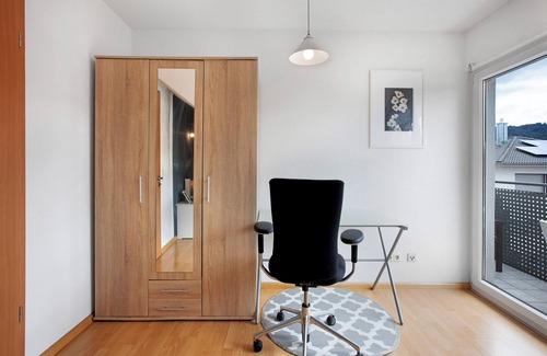 Dottingen Appartement | Appartement "Haus Castellblick 3" avec vue sur les montagnes, balcon et Wi-Fi