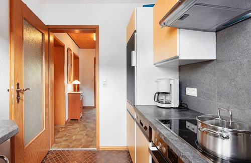 Weirle Appartement | Apartment 'Arnika' with Mountain View, Shared Garden and Wi-Fi
