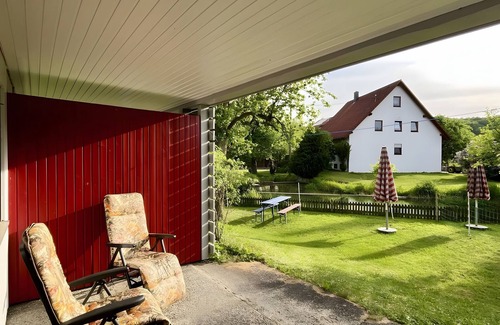 Hayingen Appartement | Apartment 'Wohnung 1' with Private Terrace, Shared Garden and Wi-Fi
