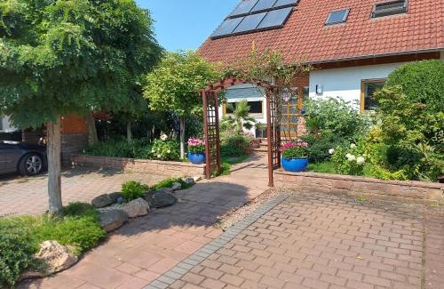 Einhausen Appartement | Apartment de luxe 73 qm mit 3 Zimmer und Terrasse