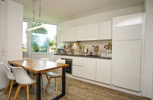 Lauterbach Appartement | Apartment close to the harbor on the upper floor with balcony - Haus Hafenkieker FeWo 08