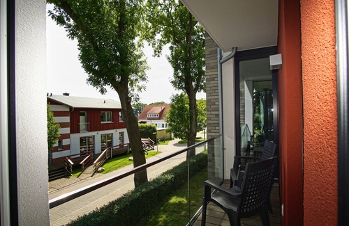 Lauterbach Appartement | Apartment close to the harbor on the upper floor with balcony - Haus Hafenkieker FeWo 08