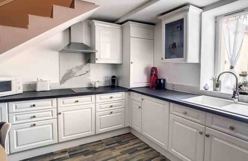 Petit Moisenay Appartement | Apartment 'Duplex' with Shared Terrace and Wi-Fi