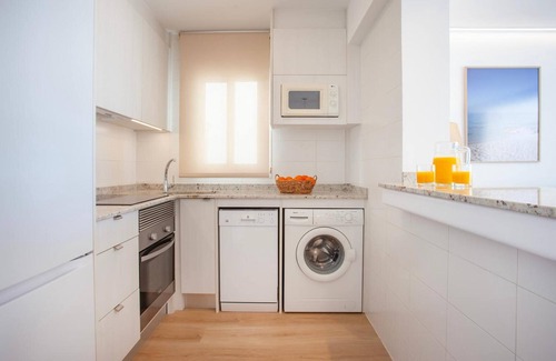 Colonia Sant Jordi Appartement | Apartment 'Edificio Puerto - 1 Habitación F2' with Sea View, Wi-Fi and Air Conditioning