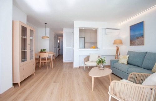Colonia Sant Jordi Appartement | Apartment 'Edificio Puerto - 1 Habitación F2' with Sea View, Wi-Fi and Air Conditioning