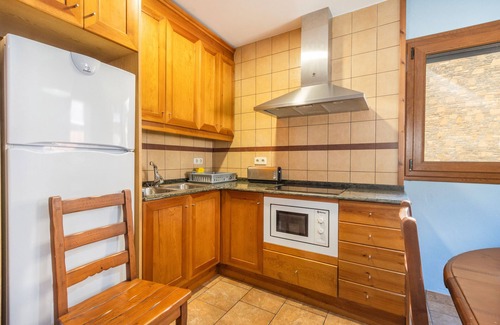 Durro Appartement | Appartement "El Paller" avec vue sur les montagnes et jardin privé