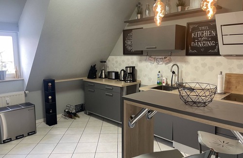 Meissen Appartement | Appartement-Elbtalblick-de Luxe-Salle de bain privée séparée-Vue sur la rivière