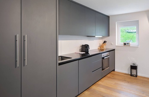 Hofsgrund Appartement | Appartement 'Elmend's Wellnessoase' avec vue sur les montagnes, jardin partagé et Wi-Fi