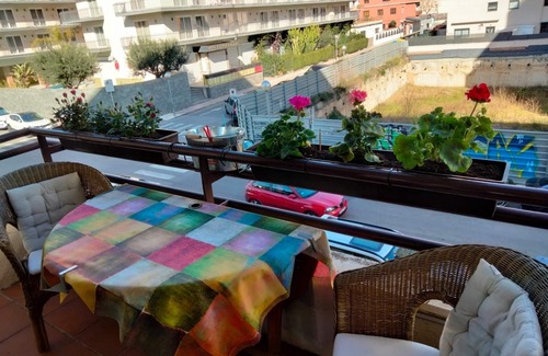 Calella Appartement | Appartement Carrer Diputacion de Calella. 6 personnes, Idéal pour les familles