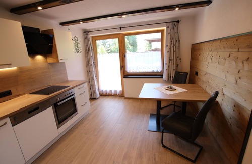 Kartitsch Appartement | Apartment Enzian in Osttirol Kartitsch, Three Peaks, Large Kinigat