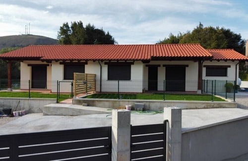 Llanes Maison | Apartment with garden near the golf course and Andrin beach