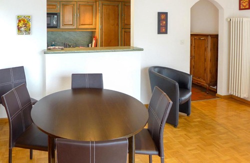 Randogne Appartement | Apartment Europa by Interhome