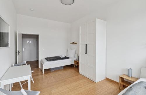 Ost Appartement | Apartment für 13 Gäste, 5 Schlafzimmer, 2 Bäder, 2 Loggia's, Leipzig Zentrum Ost
