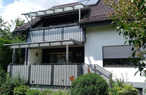 Ichenhausen Appartement | Appartement 'Ferienwohnung Irmgard' avec balcon et Wi-Fi