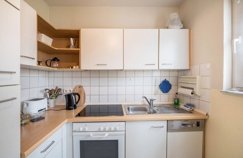 Nienhagen Appartement | Appartement 'Ferienwohnung Strandnähe' avec balcon et Wi-Fi