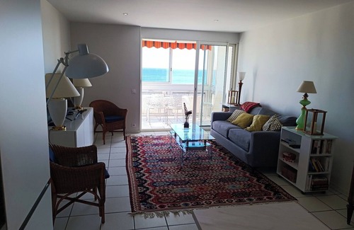 Le Port Appartement | Appartement face à la mer