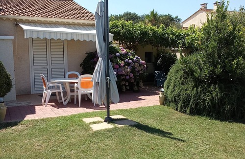 Arena Villa | appartement,f1 2 pieces,1cuisine,1 chambre,1 salle d'eau