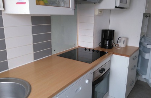 Le Portel Appartement | Apartment facing sea and beach, sleeps 4, WIFI. 3-star rating