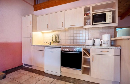 Buschvitz Appartement | Appartement "Falkenturm" avec vue sur le lac, terrasse privée et Wi-Fi