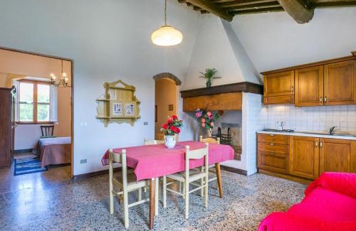 Monteriggioni Appartement | Apartment Fattoria Petraglia - Di Mezzo - MTG202 by Interhome