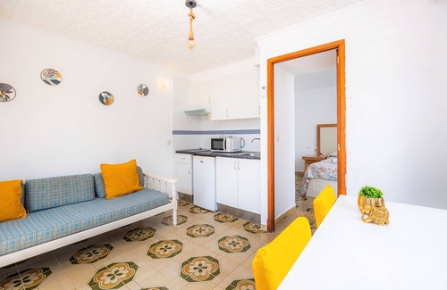 Cala d'Or Appartement | Appartement 'Felipe 1-5' avec terrasse, piscine partagée et Wi-Fi