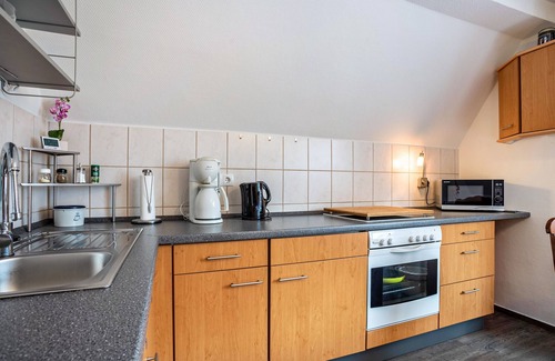 Bergen auf Ruegen Appartement | Appartement 'Ferienwohnung Auf Der Insel Rügen' avec terrasse et jardin partagés