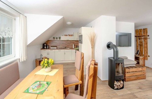 Neuendorf Appartement | Appartement 'Ferienwohnung Heuschober' avec balcon et Wi-Fi