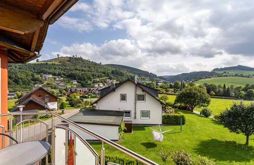 Schwalefeld Appartement | Appartement 'Ferienwohnung Typ 2' avec vue sur la montagne, terrasse partagée et Wi-Fi