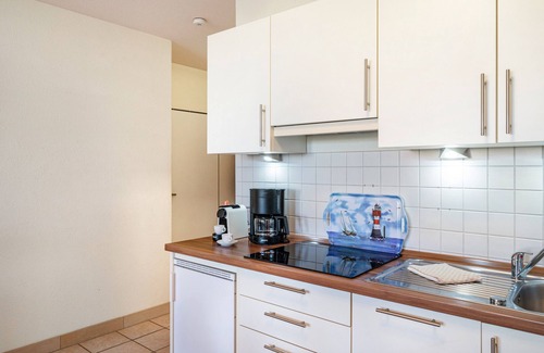 Alt Gaarz Appartement | Appartement 'Ferienwohnung Am Salzhaff B6' avec vue sur la mer, balcon et Wi-Fi