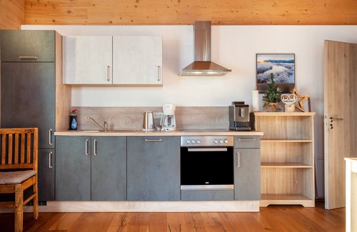 Schwangau Appartement | Appartement 'Ferien Bei Mari' avec vue sur les montagnes, jardin privé et Wi-Fi