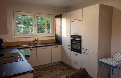 Lautenbach Appartement | Apartment 'Ferienhaus Lautenbach' with Mountain View, Private Terrace and Wi-Fi
