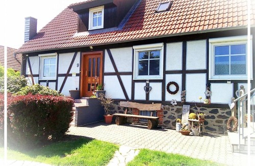 Freiensteinau Appartement | Appartement "Ferienwohnung Langes" avec jardin privé et Wi-Fi
