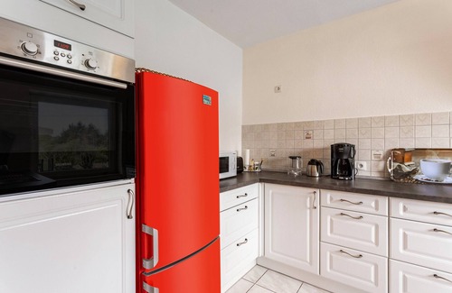 Meinerzhagen Appartement | Appartement 'Ferienwohnung, 109qm' avec terrasse et jardin privés