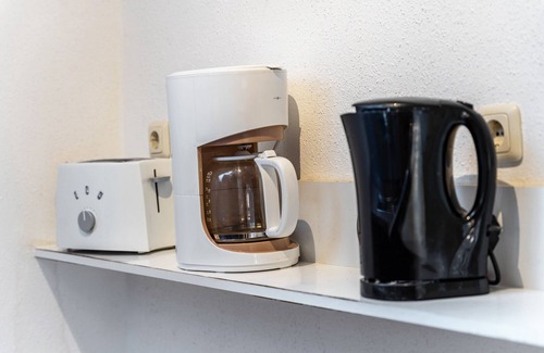 Trollenhagen Appartement | Appartement 'Ferienwohnung Über 2 Etagen' avec jardin privé, balcon et Wi-Fi