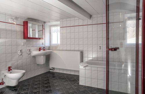 Waltersdorf Appartement | Appartement 'Ferienwohnung Am Heideborn' avec vue sur la montagne, jardin partagé et Wi-Fi
