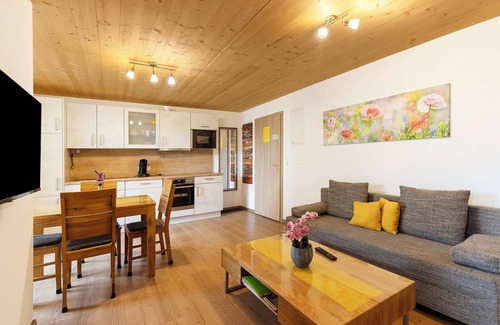 Unadingen Appartement | Appartement 'Ferienwohnung Mauchach' avec jardin partagé, balcon et Wi-Fi