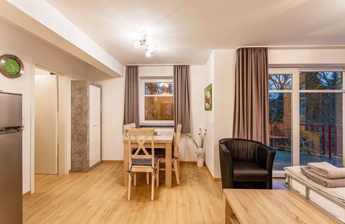Willingen Appartement | Appartement 'Ferienwohnung Viadukt' avec vue sur les montagnes, terrasse privée et Wi-Fi