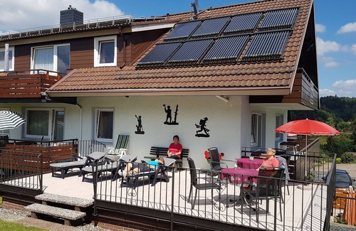 Altenau Appartement | Appartement 'Ferienwohnung Nr 5' avec vue sur les montagnes, terrasse partagée et Wi-Fi