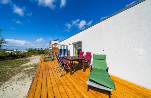 Borkum Appartement | Appartement 'Ferienwohnung Austernfischer' avec vue sur la mer, terrasse privée et Wi-Fi