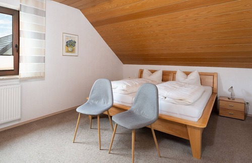 Duedinghausen Appartement | Apartment Fernblick, 55sqm, balcony, 1 bedroom, max. 2 people