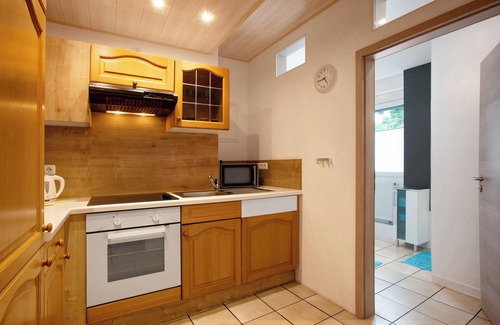 Ortsmitte Appartement | Appartement "Fewo In Schustes" avec terrasse privée et Wi-Fi