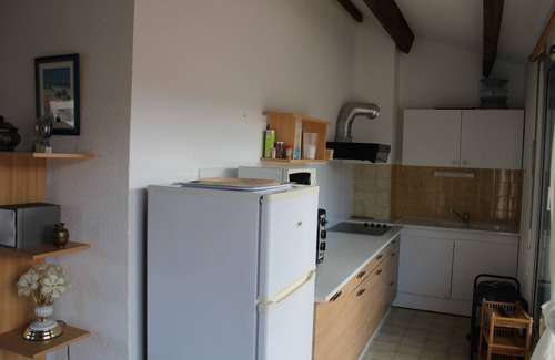 Lamalou-les-Bains Appartement | appartement confortable et ensoleillé avec grande terrasse et vue sur la montagn