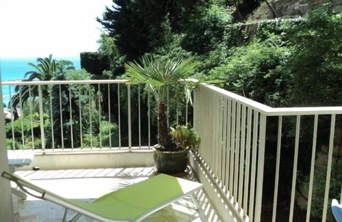 Menton Appartement | Garavan: 85m2 , très grand standing ,avec piscine et garage