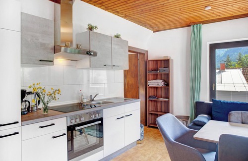 Stall Appartement | Appartement "Flying Hirsch" à Molltaler Appartements avec vue sur les montagnes, balcon et Wi-Fi