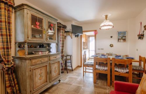 Alba Appartement | Apartment Fontanelle-3 by Interhome